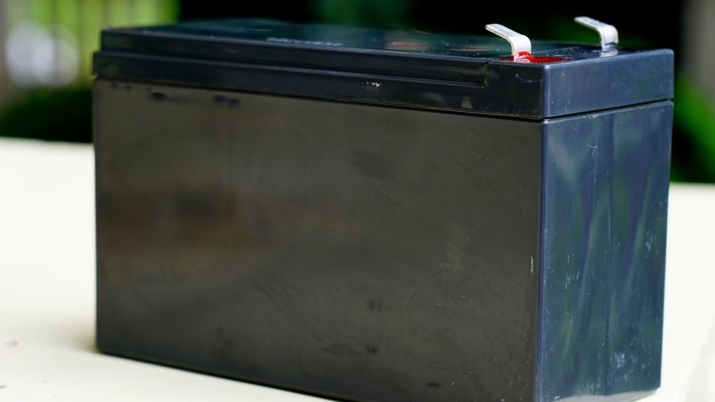 What Factors Influence the Lifespan of a Leisure Battery