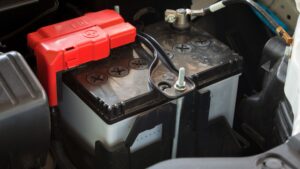 What are the 2 main Deep Cycle Battery Charging Methods?